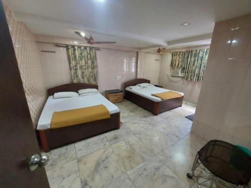 Glitz Hotels Sai Guest House - Nr Inorbit Mall Vashi นาวีมุมไบ ภายนอก รูปภาพ