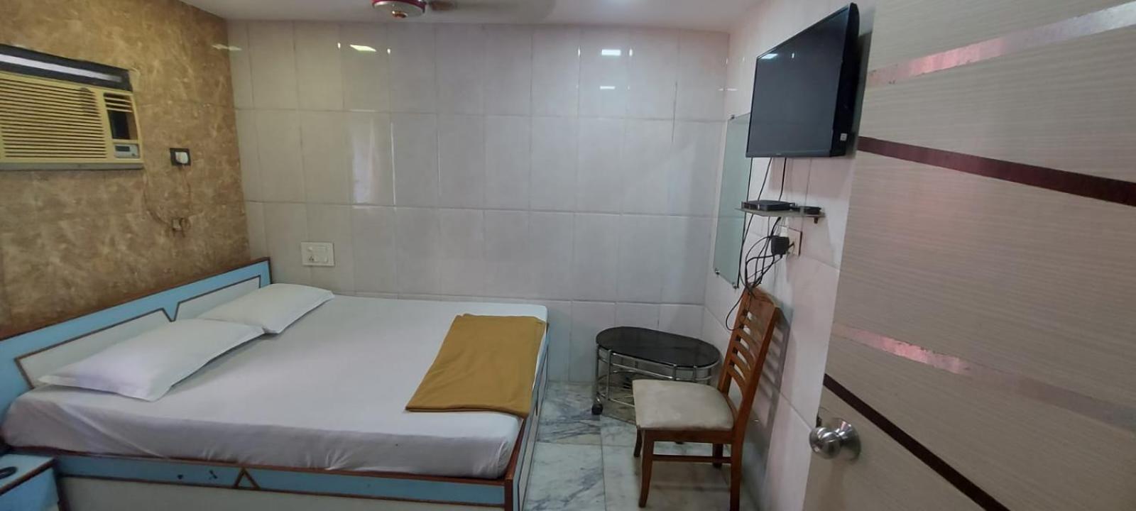 Glitz Hotels Sai Guest House - Nr Inorbit Mall Vashi นาวีมุมไบ ภายนอก รูปภาพ