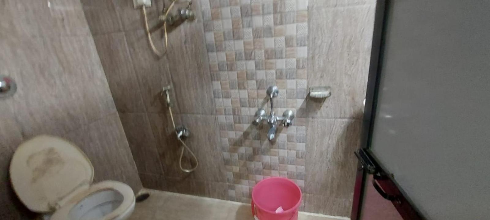 Glitz Hotels Sai Guest House - Nr Inorbit Mall Vashi นาวีมุมไบ ภายนอก รูปภาพ